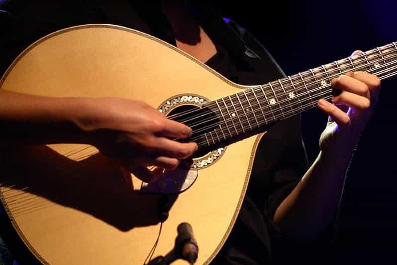 Tour Fado By Night *Private Tours* - Key Points