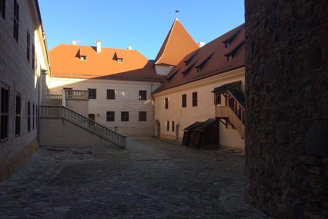Tour from Riga to Vilnius: Bauska Castle, Rundale Palace and The Hill of Crosses - Final Thoughts