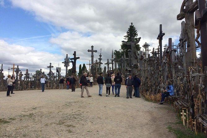 Tour from Vilnius - Riga via The Hill of Crosses, Rundale, Bauska - Key Points