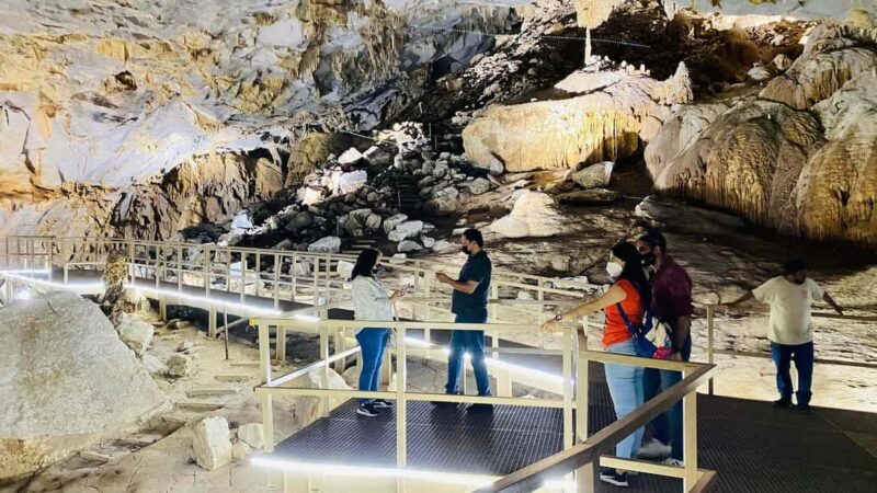 Tour "Grutas Bustamante" + Guía + Transfer + Tickets - What We Loved and What to Consider