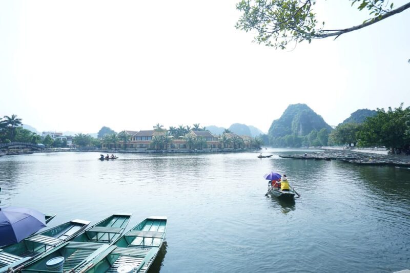 Tour Hoa Lu - Tam Coc - Mua Cave - Biking with Buffet Lunch - A Few Considerations