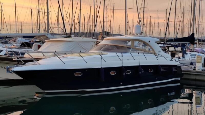 Tour in a boat, Torrevieja - Discovering Torrevieja from the Water