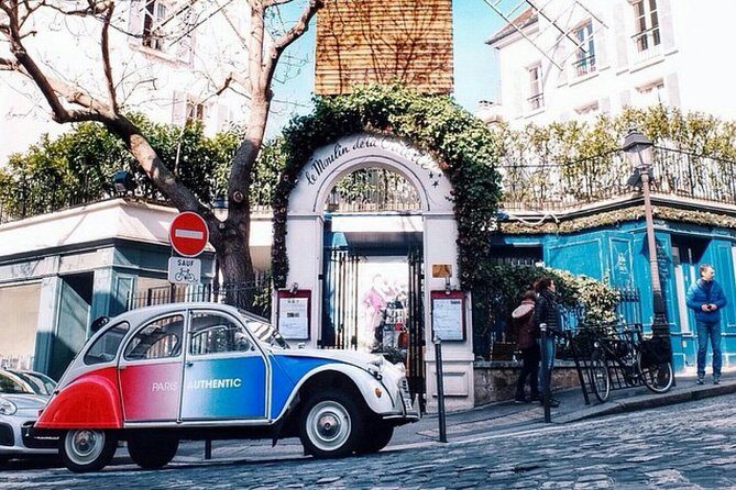 Tour in a vintage car with a Parisian - FAQs