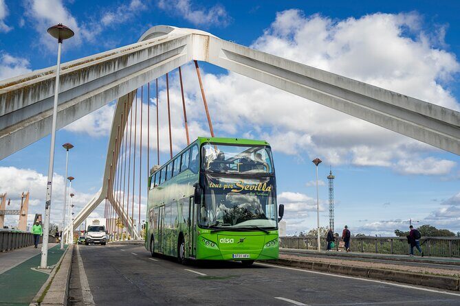 Tour in Seville Tourist Bus, Panoramic Cruise and Walking Tour - Exploring Seville with the Hop-on, Hop-off Bus