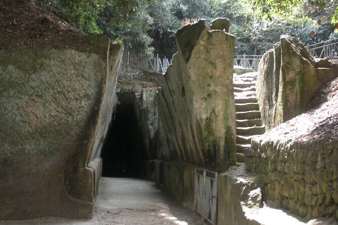 Tour in the ruins of Cuma with an archaeologist. - Why You Should Consider a Tour of Cuma
