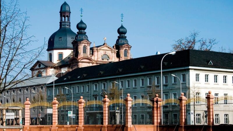 Tour Mannheim with Countess Charlotte: The Elector and the Golden Age - Who Will Love This Tour?