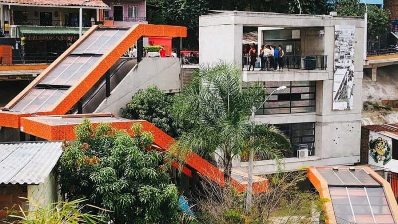 Tour Medellín: Pablo Escobar and Commune 13 - Exploring the Depths of Medellín: A Tour of Contrasts