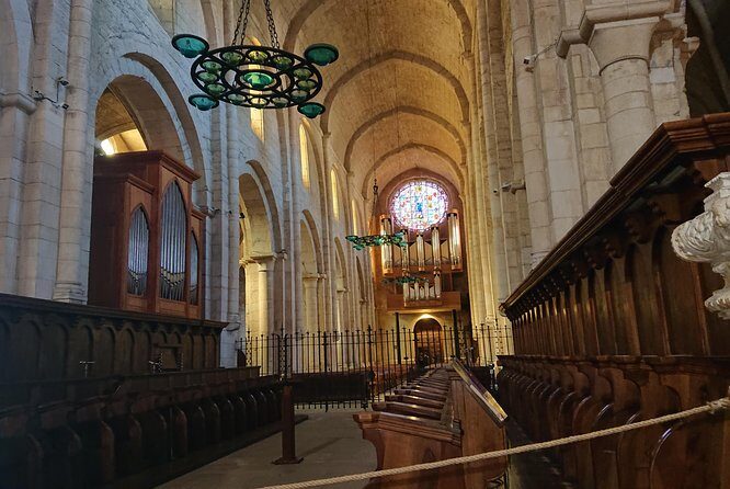 Tour monastery Poblet with hotel pickup - FAQs