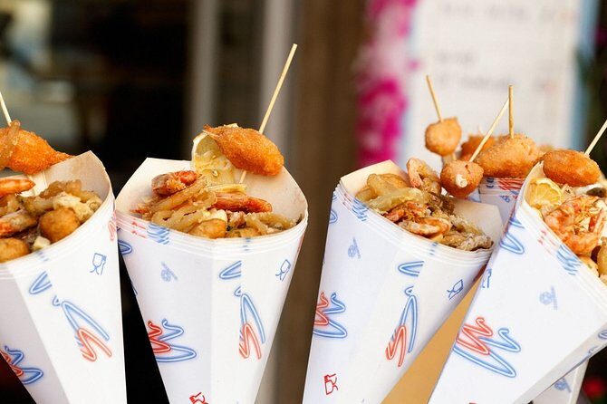 Tour Naples Historical Center and Street Food Markets - A Deep Dive into Naples’ Streets and Stories