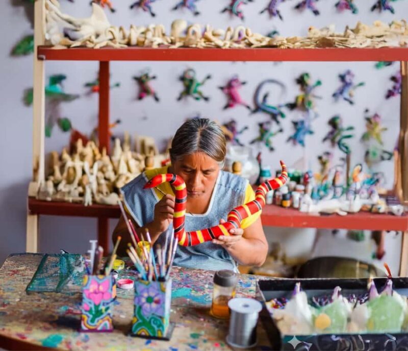 Tour Oaxaca Antigua: Monte Albán, Alebrijes & Artesanías - Key Points