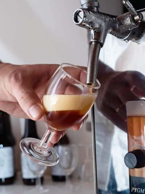 Tour of a craft brewery with tasting - A Closer Look at the Algarve Craft Beer Scene