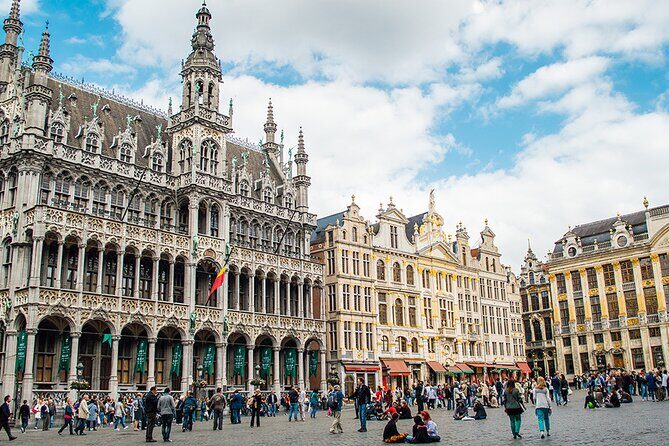Tour of Brussels in English (with booking fee) - FAQ About the Brussels Tour