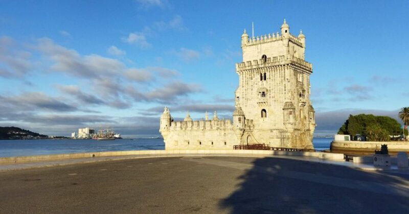Tour of Lisbon monuments and viewpoints - Who Will Enjoy This Tour?
