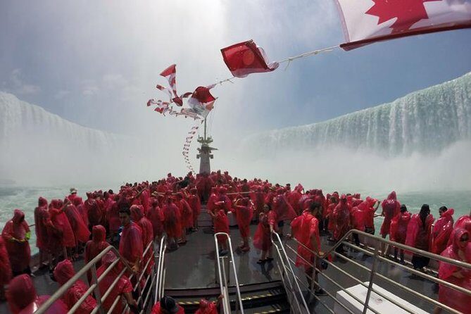 Tour of Niagara Falls with Boat Cruise - Discover the Niagara Falls with a Comprehensive Tour and Boat Cruise