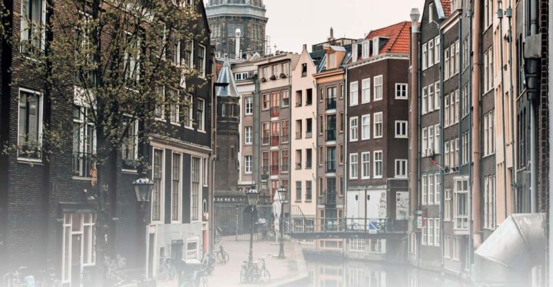 Tour of the historical center of Amsterdam in Italian - Explore Amsterdam’s Historic Center with an Italian Guide