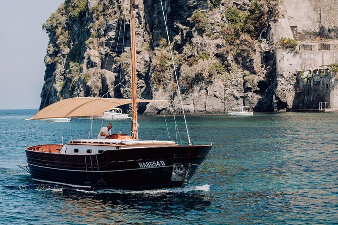 Tour of the island of Procida in a schooner - Frequently Asked Questions (FAQs)