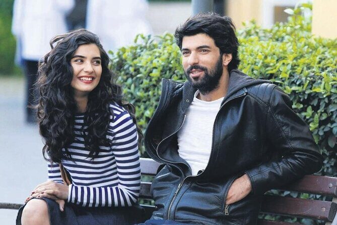 Tour of Turkish TV Series - Dizi and Telenovelas - A Closer Look at the Turkish TV Series Tour in Istanbul