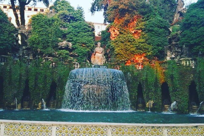 Tour of Villa d'Este and Villa Adriana from Rome and back - Discovering Villa dEste: A Renaissance Masterpiece