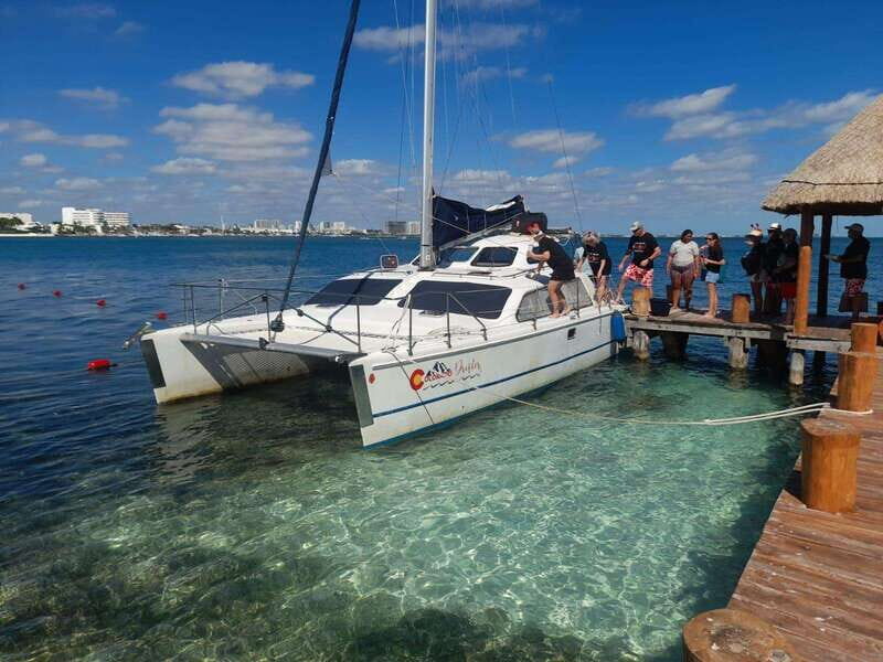 Tour on Isla Mujeres Catamaran - Key Points