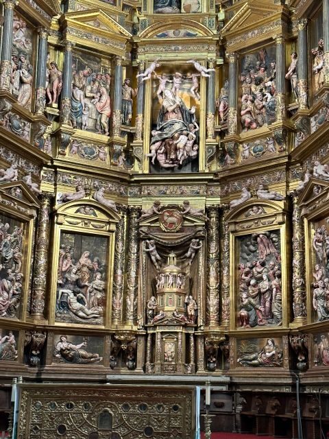 Tour Oviedo Castrillo Polvazares Astorga and Leon Cathedral - Key Points