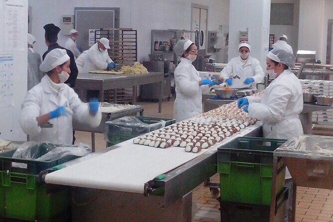 TOUR PALERMO ARABA "A dip in the historical markets and Street Food" - Transportation and Practical Details