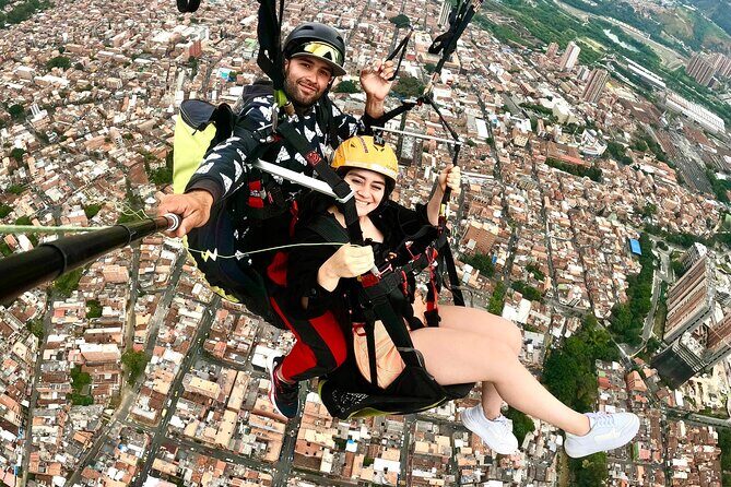 Tour Paragliding in Medellín. - Who Should Book This Tour?