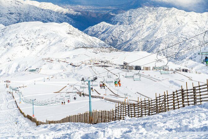 Tour Parque Farellones Ticket+Transportation, optional Snowwear - FAQs