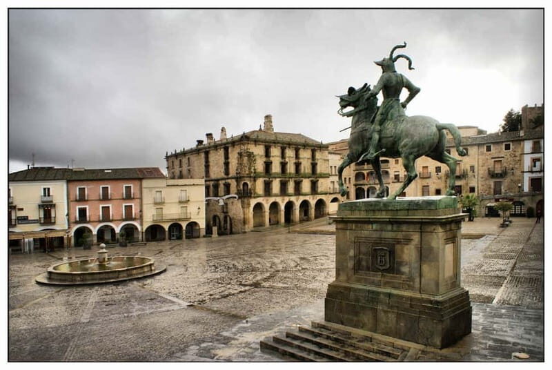 TOUR POR TRUJILLO CON ENTRADAS A MONUMENTOS - Frequently Asked Questions (FAQs)