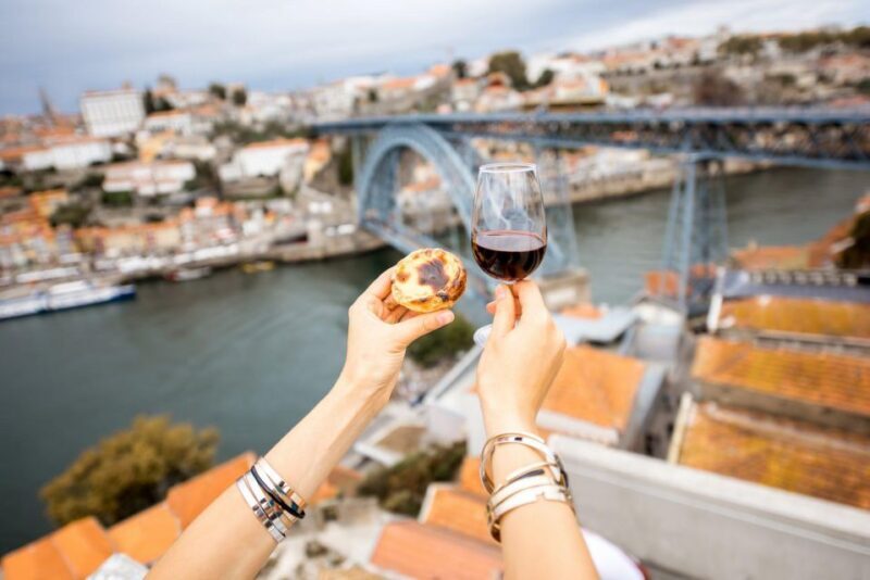 Tour Porto Douro Valley | The richness of Wine | ALL INCLUD. - The Sum Up