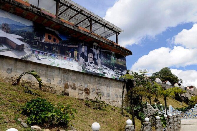 Tour Privado sobre Pablo Escobar con Teleférico en Medellín - Final Thoughts