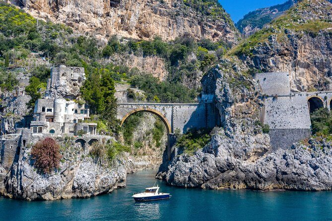 Tour Privato della Costiera Amalfitana in Barca - Who Should Consider This Tour?