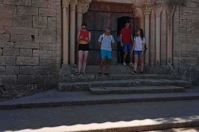 Tour Siurana medieval Village with hotel pickup - FAQ
