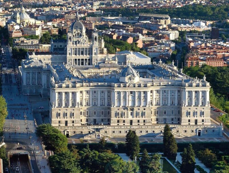 Tour: The History of Madrid: (Mayrit) 865 - 2025 - A Practical Guide to The Complete History of Madrid Tour