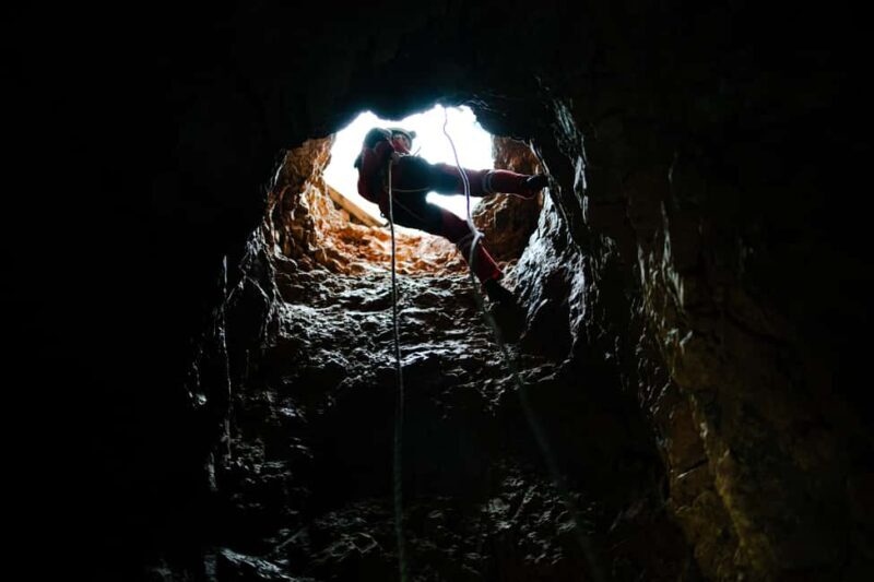 TOUR THE UNDERGROUND WITH NO EXPERIENCE REQUIRED Abseil tour - Key Points