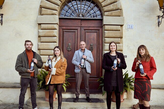 Tour through the vineyards and wine and olive oil tasting in Tuscany - Key Points