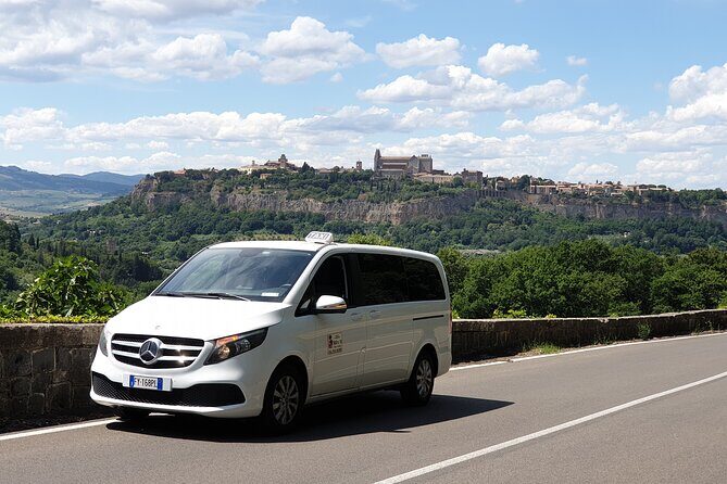 Tour to Civita di Bagnoregio and Bolsena with Panoramic stops - A Deep Dive into the Tour Experience