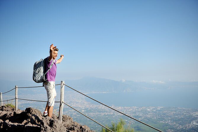 Tour to Discover Pompeii and Vesuvius - Returning to Sorrento