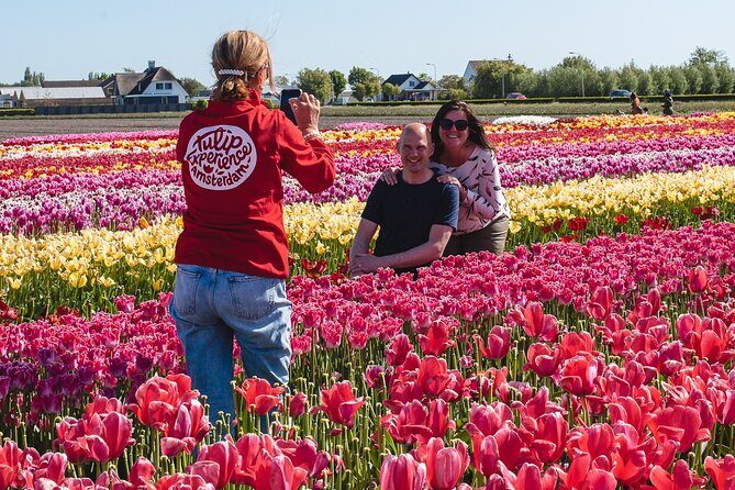 Tour to Giethoorn and Keukenhof Tulip Fields from Amsterdam - Key Points