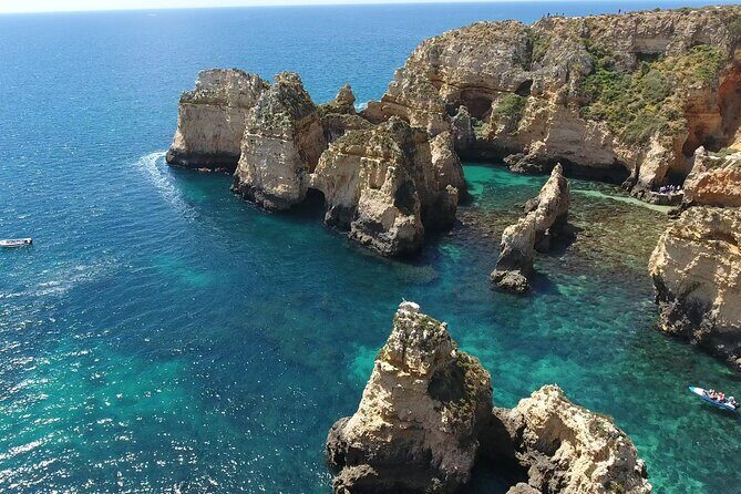 Tour to inside the Caves /Grottos the Ponta da Piedade -Lagos - The Sum Up