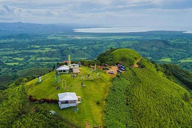 Tour to Montana Redonda (Round Montain) & Costa Esmeralda Beach - Key Points