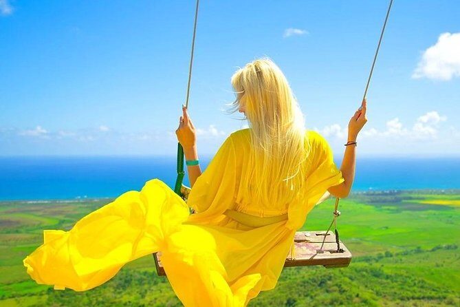 Tour to Montana Redonda (Round Montain) & Costa Esmeralda Beach - A Closer Look at the Tour Experience