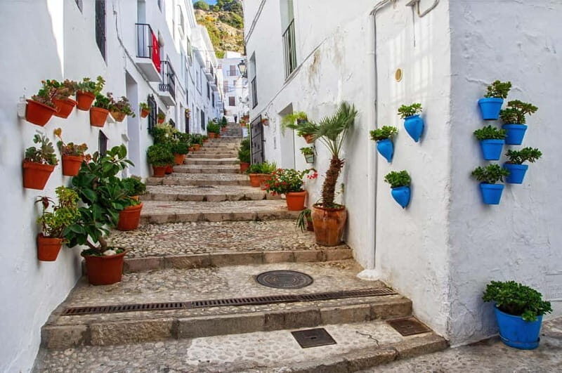 Tour to Nerja's Caves, Nerja city and Frigiliana - In-Depth Review: What To Expect on the Tour