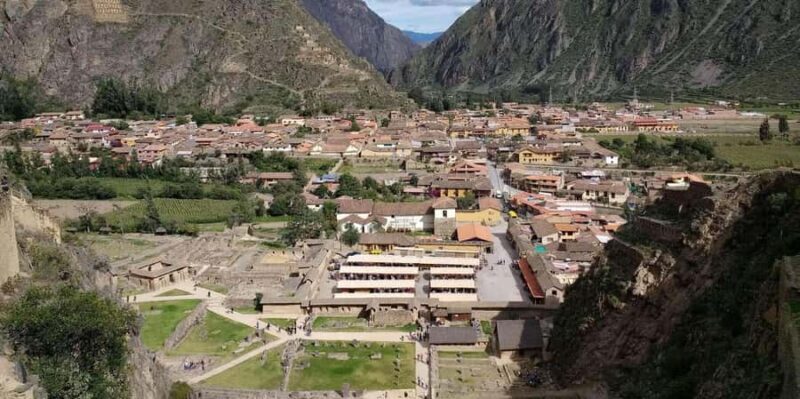 Tour to Sacred Valley from Cusco | Andean Buffet Lunch - The Practical Side of the Tour