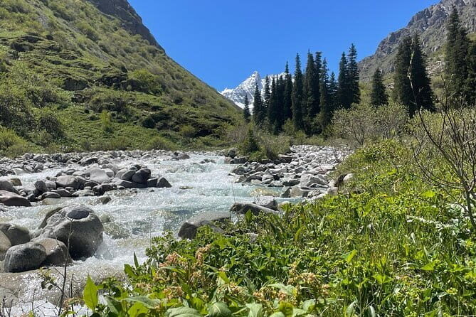 Tour to the Ala Archa National Park - An In-Depth Look at the Ala Archa Tour Experience