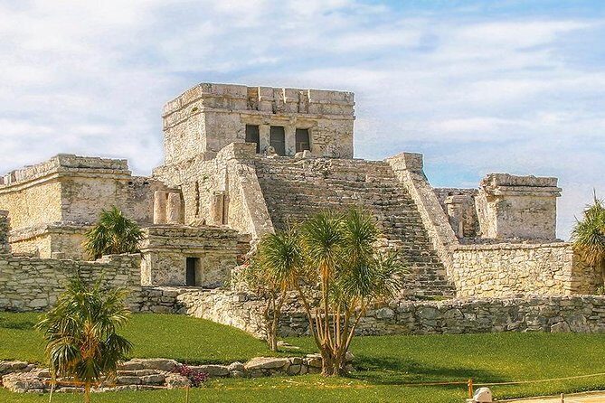 Tour to Tulum - An Authentic Journey Through Tulums Ruins