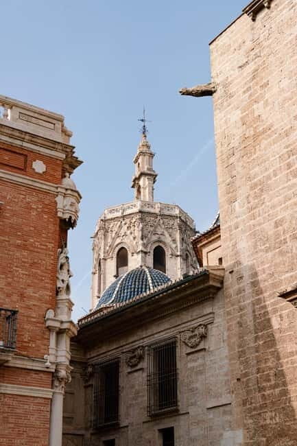 Tour Valencia "Between Vice and Virtue". - A Detailed Look at the Experience