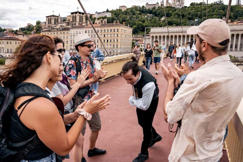 Tour with an Actor-Guide: The Revolution and the End of Lyon - FAQ