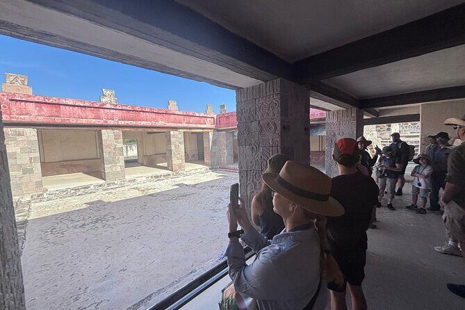 Tour with an expert archaeologist in Teotihuacan - Experience the Mysteries of Teotihuacan with an Archaeologist
