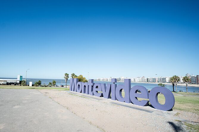 Tourist Bus Discover Montevideo - The Sum Up