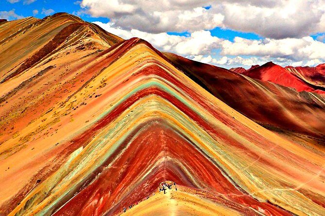 Tours Rainbow Mountain cusco Peru - Who Should Consider This Tour?
